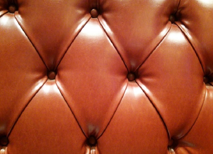 PVC素材を使用したソファー